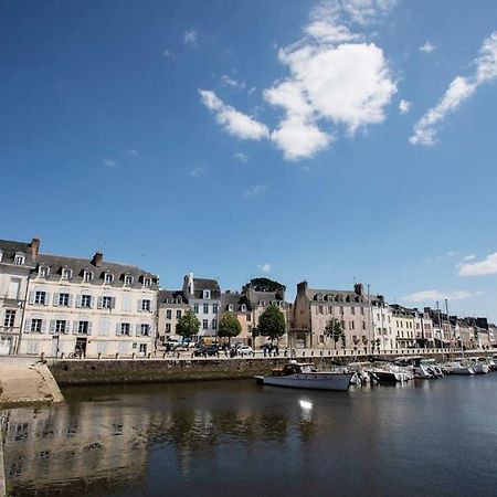 Appartement Vue Imprenable Sur Le Port, Charmant Et Clair! à Vannes Extérieur photo