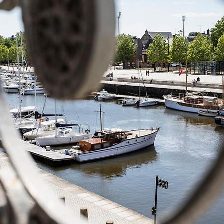 Appartement Vue Imprenable Sur Le Port, Charmant Et Clair! à Vannes Extérieur photo