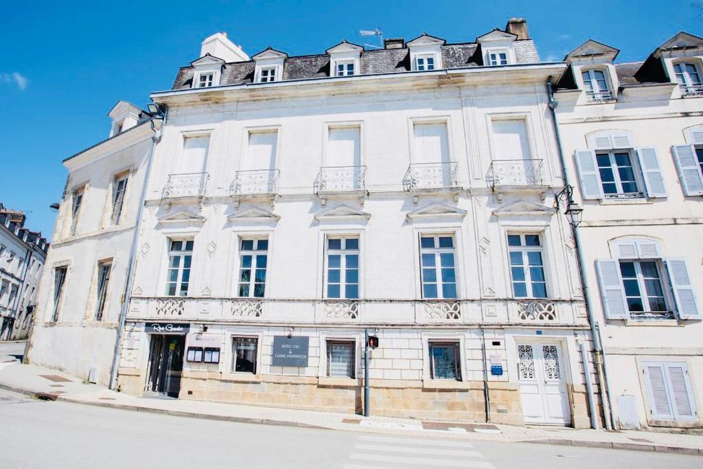 Appartement Vue Imprenable Sur Le Port, Charmant Et Clair! à Vannes Extérieur photo